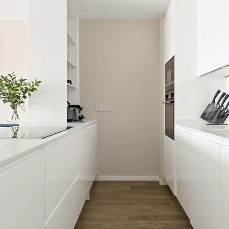Luxury Tomaso - The View Apartman